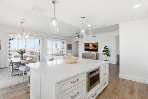 Condominio en venta en Juno Beach, Florida, 2 dormitorios, 195.47 m2 № 2146279 - foto 14
