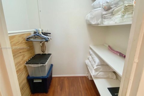 Copropriété à vendre à Sunny Isles Beach, Floride: 1 chambre, 67.35 m2 № 2257294 - photo 19