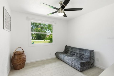 Villa ou maison à vendre à Oldsmar, Floride: 3 chambres, 172.43 m2 № 2197091 - photo 18