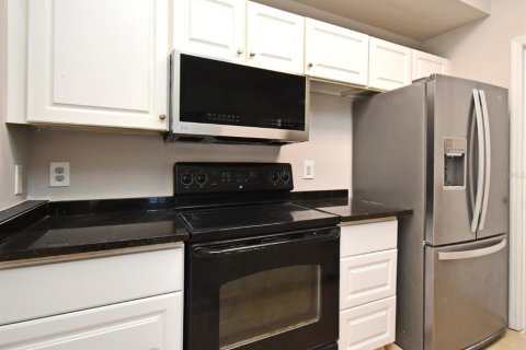 Condominio en venta en Orlando, Florida, 1 dormitorio, 83.52 m2 № 1608944 - foto 2