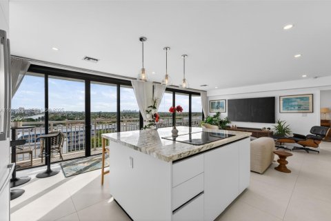 Купить кондоминиум в Форт-Лодердейл, Флорида 2 спальни, 145.58м2, № 1983510 - фото 19