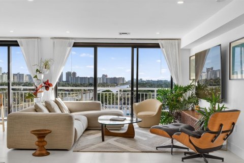 Купить кондоминиум в Форт-Лодердейл, Флорида 2 спальни, 145.58м2, № 1983510 - фото 14