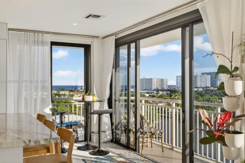 Купить кондоминиум в Форт-Лодердейл, Флорида 2 спальни, 145.58м2, № 1983510 - фото 3