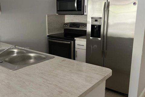 Купить кондоминиум в Корал-Спрингс, Флорида 1 спальня, 57.51м2, № 1955814 - фото 6