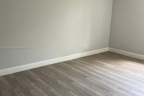 Купить кондоминиум в Корал-Спрингс, Флорида 1 спальня, 57.51м2, № 1955814 - фото 9