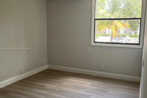 Купить кондоминиум в Корал-Спрингс, Флорида 1 спальня, 57.51м2, № 1955814 - фото 10