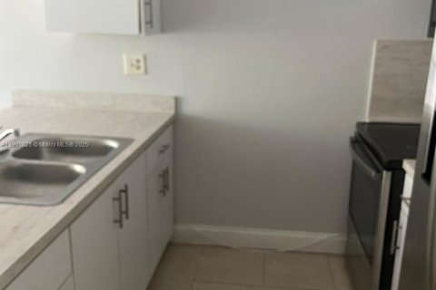 Купить кондоминиум в Корал-Спрингс, Флорида 1 спальня, 57.51м2, № 1955814 - фото 5