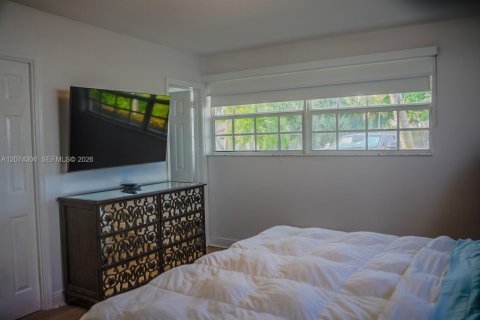 Villa ou maison à vendre à Fort Lauderdale, Floride: 3 chambres, 145.67 m2 № 2311936 - photo 6