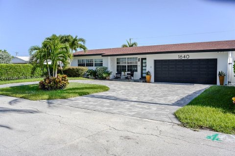 Villa ou maison à Fort Lauderdale, Floride 3 chambres, 145.67 m2 № 2311936