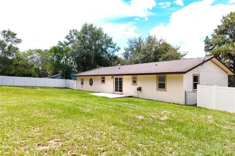 House in Clermont, Florida 3 bedrooms, 145.48 sq.m. № 1906659 - photo 28