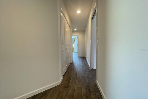 Casa en venta en Oxford, Florida, 4 dormitorios, 239.22 m2 № 1899311 - foto 20
