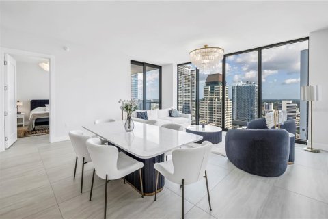 Condominio en alquiler en Saint Petersburg, Florida, 2 dormitorios, 189.15 m2 № 1637814 - foto 13