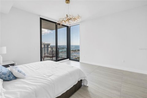 Condominio en alquiler en Saint Petersburg, Florida, 2 dormitorios, 189.15 m2 № 1637814 - foto 20