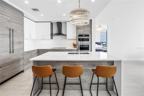 Condominio en alquiler en Saint Petersburg, Florida, 2 dormitorios, 189.15 m2 № 1637814 - foto 8