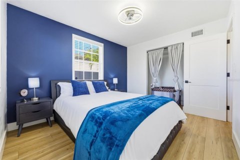Villa ou maison à louer à Tampa, Floride: 4 chambres, 133.31 m2 № 2156085 - photo 22