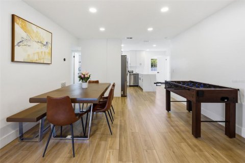 Villa ou maison à louer à Tampa, Floride: 4 chambres, 133.31 m2 № 2156085 - photo 12