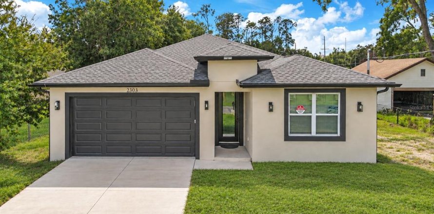 House in Plant City, Florida 3 bedrooms, 168.43 sq.m. № 2421941