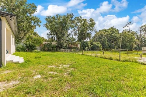 House in Plant City, Florida 3 bedrooms, 168.43 sq.m. № 2421941 - photo 20