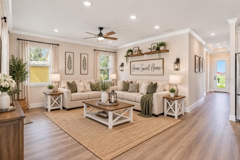 House in Plant City, Florida 3 bedrooms, 168.43 sq.m. № 2421941 - photo 4