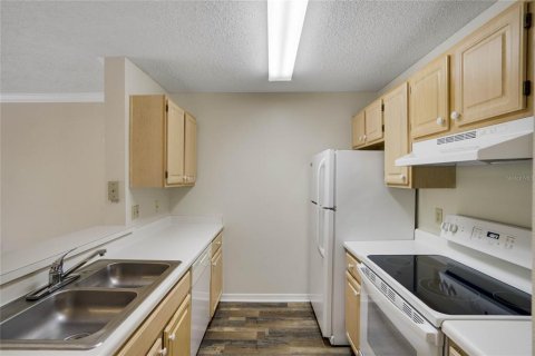 Condominio en alquiler en Oviedo, Florida, 1 dormitorio, 53.51 m2 № 1853706 - foto 7
