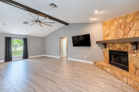 Villa ou maison à vendre à New Port Richey, Floride: 3 chambres, 169.45 m2 № 2431841 - photo 7