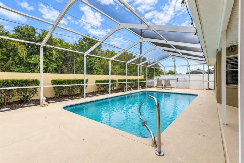 Villa ou maison à vendre à New Port Richey, Floride: 3 chambres, 169.45 m2 № 2431841 - photo 2