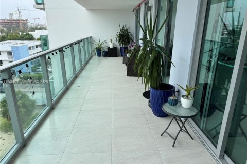 Copropriété à vendre à Bay Harbor Islands, Floride: 2 chambres, 113.71 m2 № 2002806 - photo 5