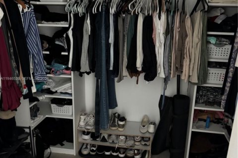 Copropriété à vendre à Bay Harbor Islands, Floride: 2 chambres, 113.71 m2 № 2002806 - photo 7