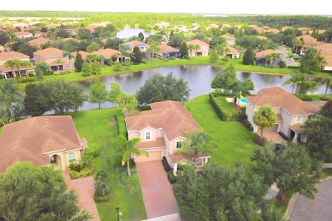 Villa ou maison à vendre à Orlando, Floride: 4 chambres, 243.96 m2 № 2237844 - photo 5