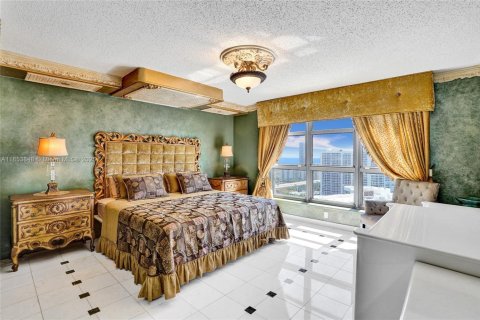 Copropriété à vendre à Aventura, Floride: 3 chambres, 157.38 m2 № 1877925 - photo 15