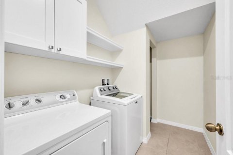 Adosado en venta en Fish Hawk, Florida, 3 dormitorios, 163.51 m2 № 1913418 - foto 16