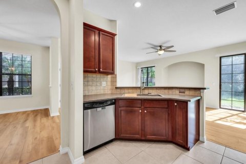 Adosado en venta en Fish Hawk, Florida, 3 dormitorios, 163.51 m2 № 1913418 - foto 14