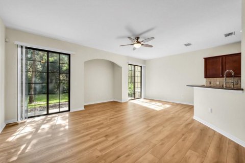 Adosado en venta en Fish Hawk, Florida, 3 dormitorios, 163.51 m2 № 1913418 - foto 8