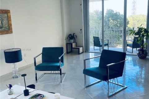 Copropriété à louer à Miami, Floride: 1 chambre, 144.09 m2 № 2079932 - photo 5