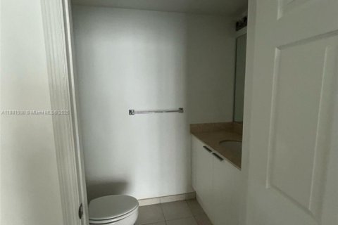 Condominio en venta en Hollywood, Florida, 1 dormitorio, 96.15 m2 № 1928461 - foto 7