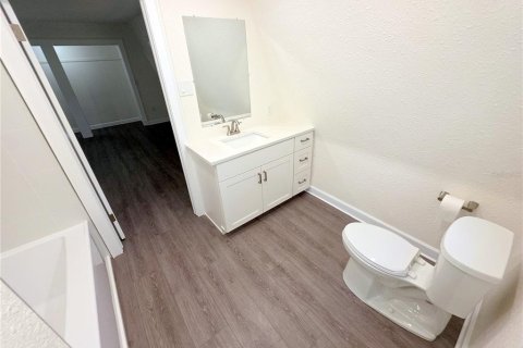 Villa ou maison à vendre à New Port Richey, Floride: 3 chambres, 179.86 m2 № 2430528 - photo 6