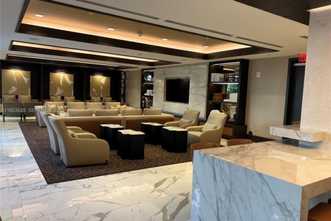 Condo in Coral Gables, Florida, 1 bedroom  № 1983613 - photo 5