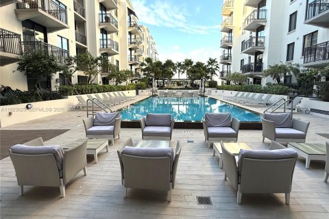 Condo in Coral Gables, Florida, 1 bedroom  № 1983613 - photo 25