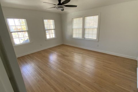 Dúplex en venta en Orlando, Florida, 4 dormitorios, 234.86 m2 № 2092906 - foto 9