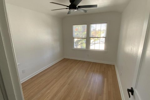 Dúplex en venta en Orlando, Florida, 4 dormitorios, 234.86 m2 № 2092906 - foto 10