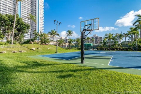 Copropriété à louer à Key Biscayne, Floride: 2 chambres, 174.19 m2 № 2076322 - photo 15