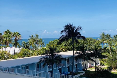 Copropriété à louer à Key Biscayne, Floride: 2 chambres, 174.19 m2 № 2076322 - photo 3
