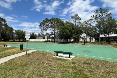 Casa en venta en Orlando, Florida, 4 dormitorios, 172.33 m2 № 1909308 - foto 10
