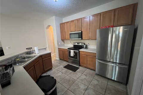 Casa en venta en Orlando, Florida, 4 dormitorios, 172.33 m2 № 1909308 - foto 3