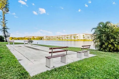 Copropriété à vendre à Bradenton, Floride: 2 chambres, 89.19 m2 № 2103727 - photo 27