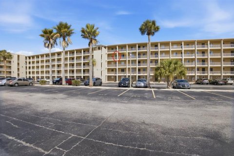 Condominio en Bradenton, Florida, 2 dormitorios № 2103727
