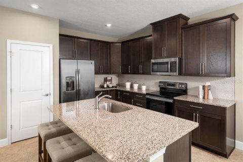 House in Wimauma, Florida 3 bedrooms, 143.91 sq.m. № 1876500 - photo 3
