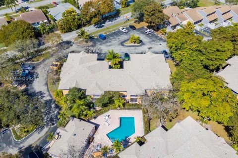 Copropriété à vendre à Dania Beach, Floride: 2 chambres, 86.86 m2 № 2032537 - photo 23