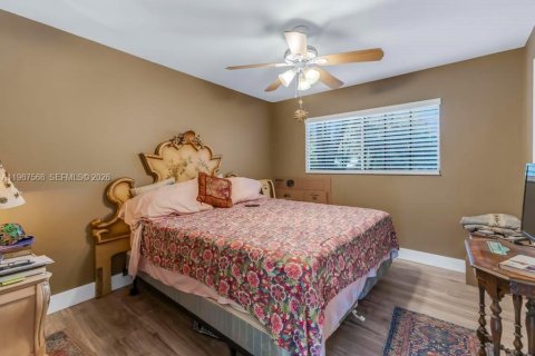 Copropriété à vendre à Dania Beach, Floride: 2 chambres, 86.86 m2 № 2032537 - photo 13