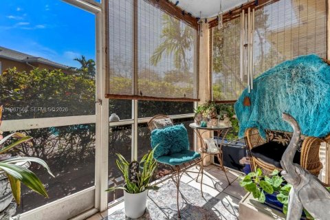 Copropriété à vendre à Dania Beach, Floride: 2 chambres, 86.86 m2 № 2032537 - photo 26